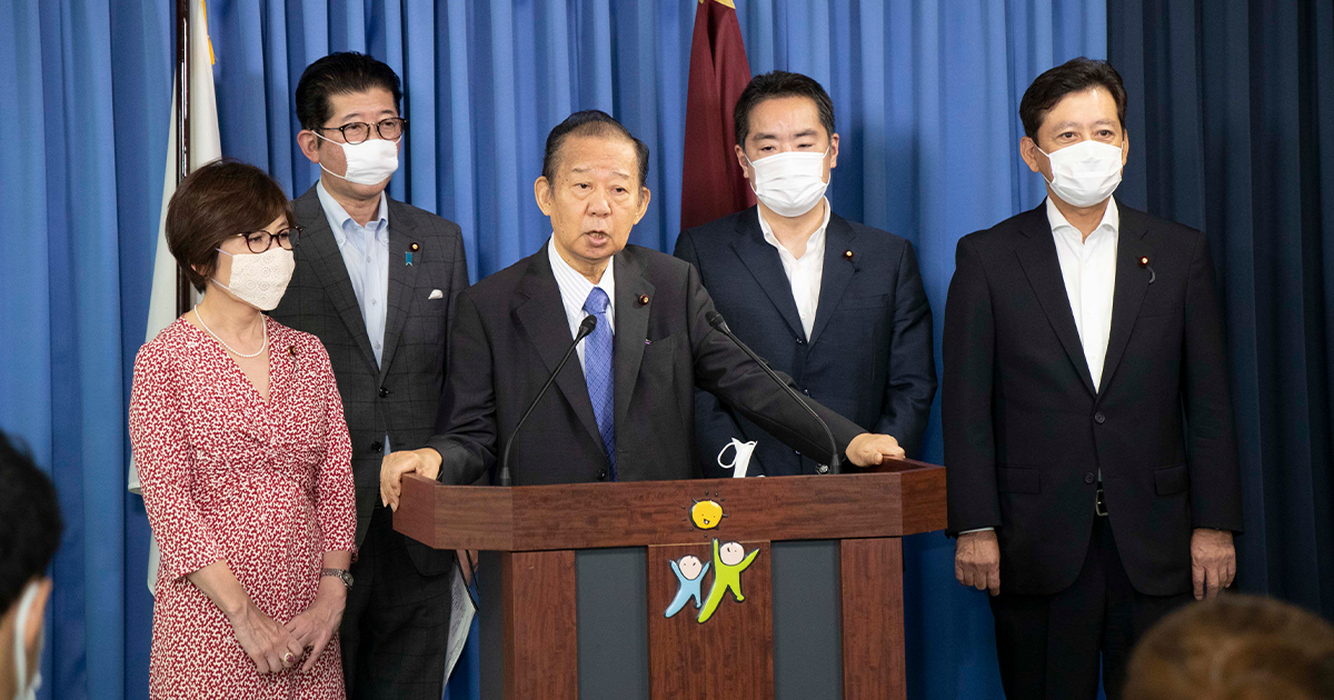 二階幹事長