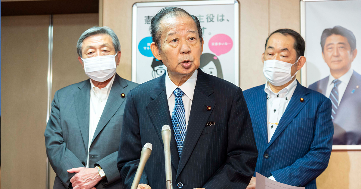 二階幹事長