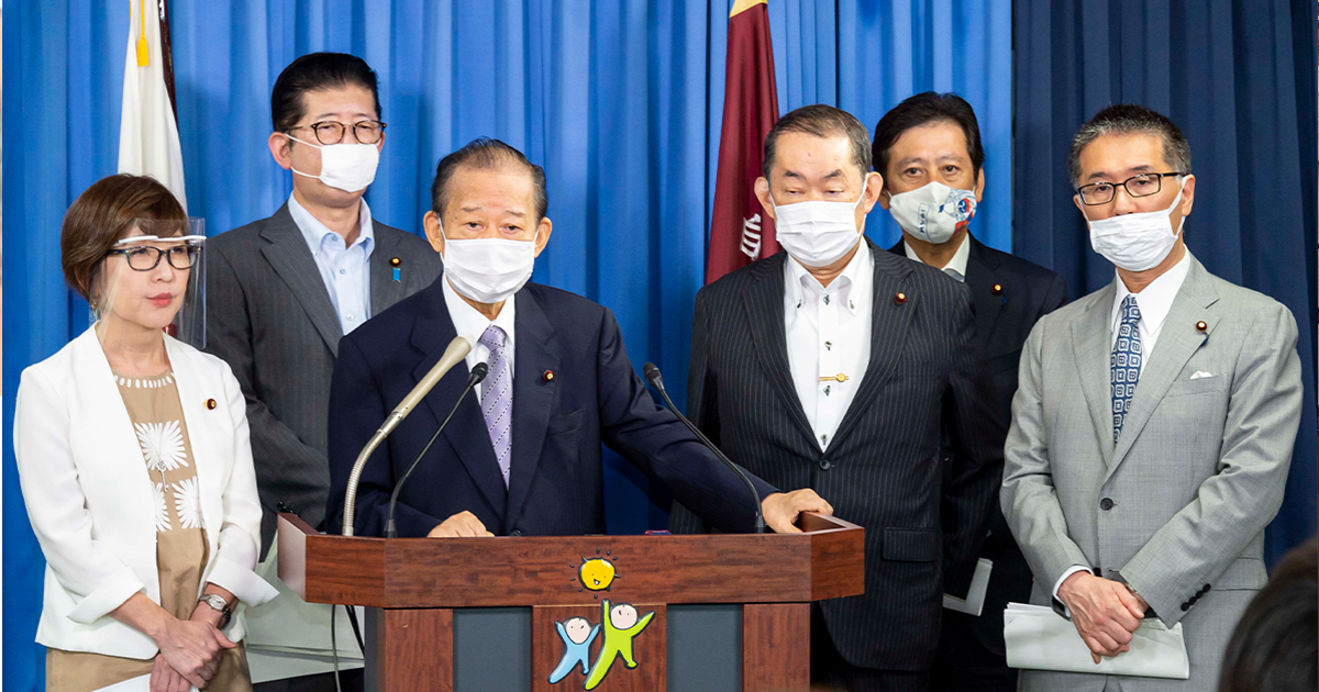 二階幹事長