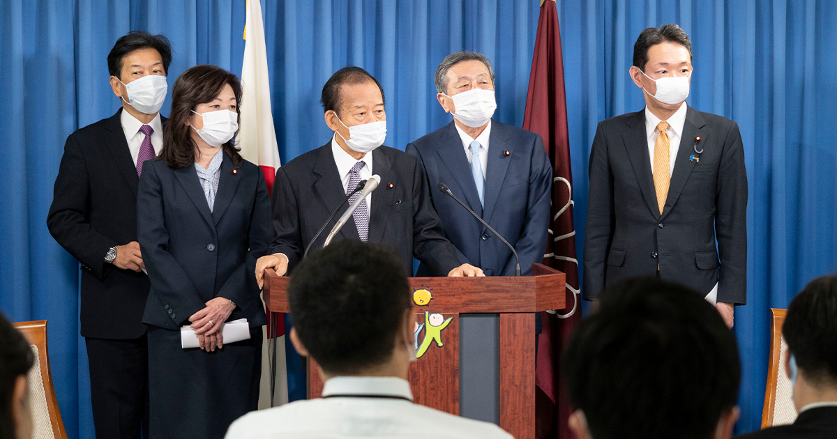 二階幹事長
