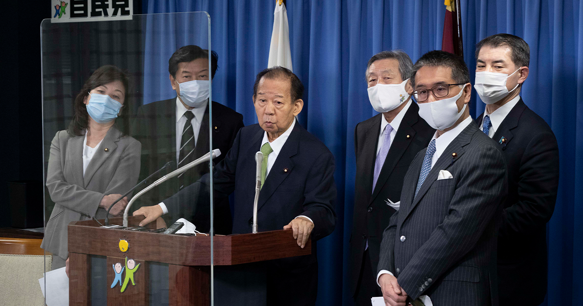二階幹事長