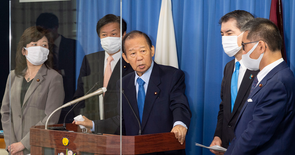 二階幹事長