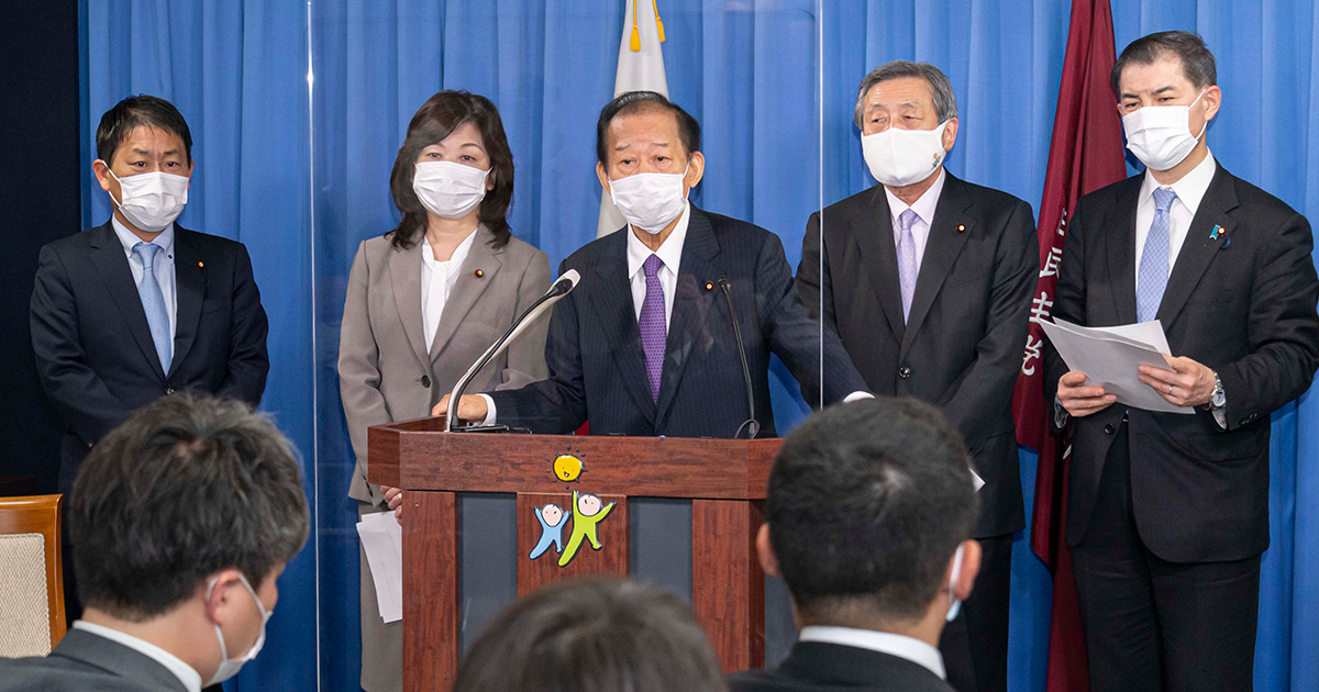 二階幹事長