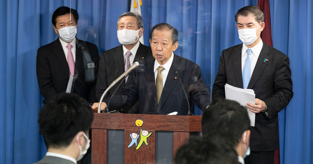 二階幹事長
