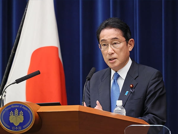 安価 宏池会 非売品 自民党 岸田ノート 内閣総理大臣 岸田文雄 ノート 正規取扱店販売品 【非売品】岸田ノート 岸田文雄 宏池会 ノート/メモ帳