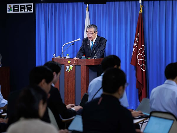 役員連絡会後 森山幹事長記者会見	