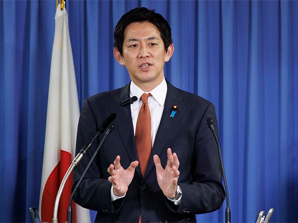 小林政務調査会長 記者会見