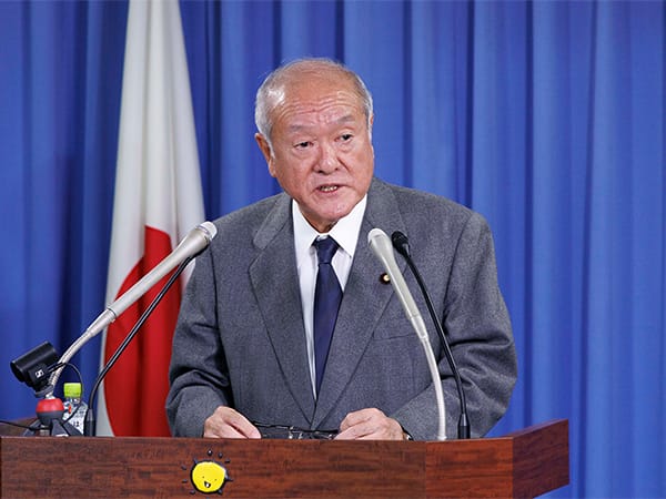 役員会後 鈴木幹事長記者会見