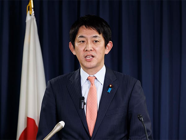 小林政務調査会長 記者会見