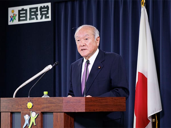 役員会・役員連絡会後 鈴木俊一幹事長 記者会見