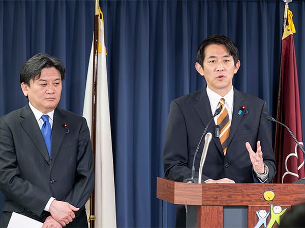 小林 鷹之 政務調査会長 記者会見