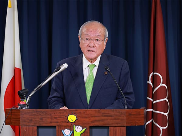 役員会後 鈴木幹事長記者会見		