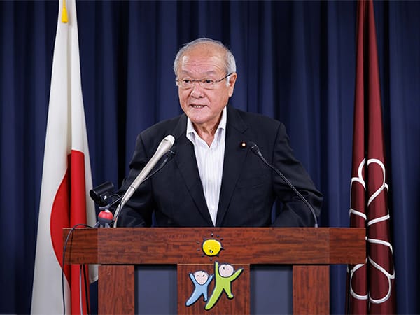 役員会後 鈴木幹事長記者会見