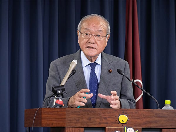 役員会後 鈴木幹事長記者会見