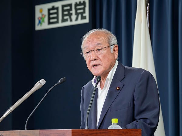 役員連絡会後 鈴木幹事長記者会見