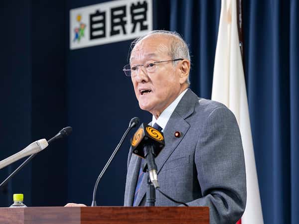 役員連絡会後 鈴木幹事長 記者会見