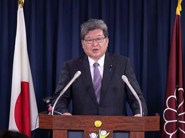 役員連絡会後 萩生田光一幹事長代行 記者会見