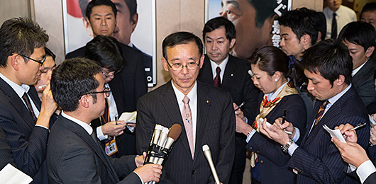 谷垣 禎一幹事長 谷垣 禎一幹事長