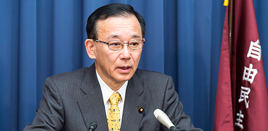 谷垣 禎一幹事長 谷垣 禎一幹事長