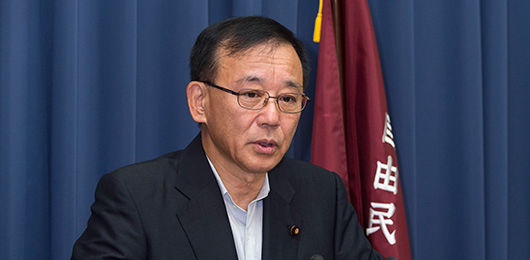 谷垣 禎一幹事長 谷垣 禎一幹事長