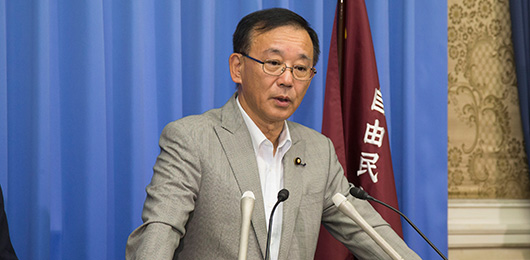 谷垣 禎一幹事長 谷垣 禎一幹事長