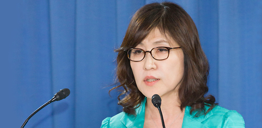 稲田朋美 政務調査会長