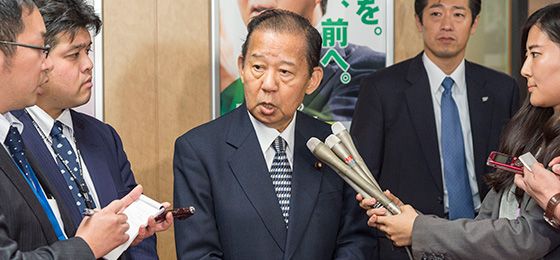 二階俊博幹事長