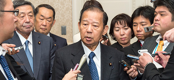 二階俊博幹事長