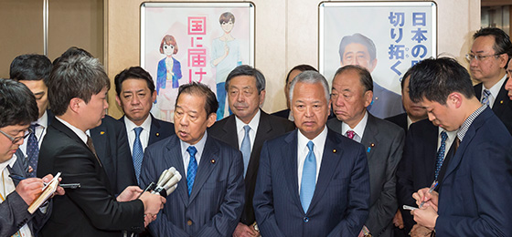 二階幹事長・甘利選挙対策委員長