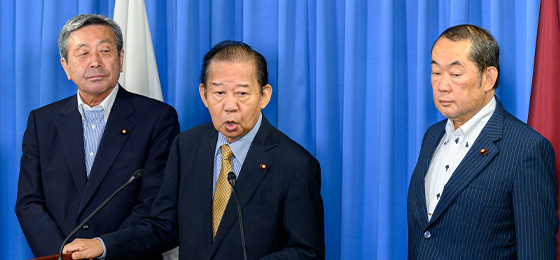 二階幹事長