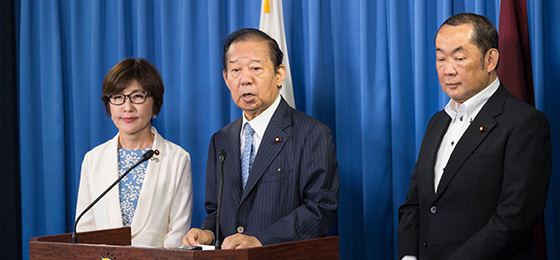 二階幹事長