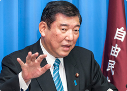 石破 茂幹事長 石破 茂幹事長