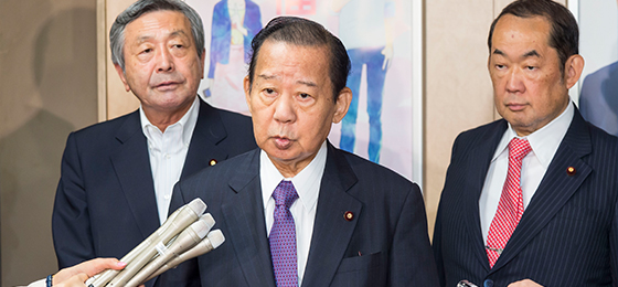 二階幹事長