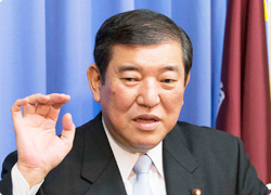 石破 茂幹事長 石破 茂幹事長