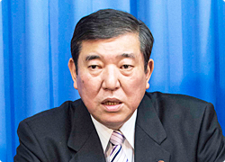 石破 茂幹事長 石破 茂幹事長