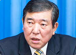 石破 茂幹事長 石破 茂幹事長