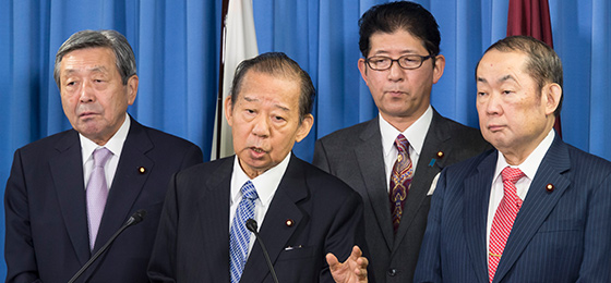 二階幹事長
