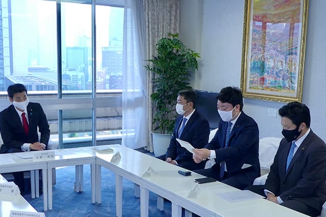 鳥取、島根、徳島、高知県連青年部・青年局による参議院合区解消に関する申し入れ