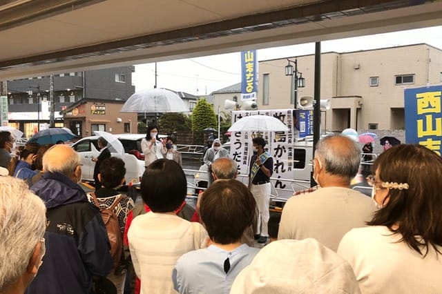 牧島青年局長が都議選八王子市・西山まさる候補、伊藤しょうこう候補の応援に