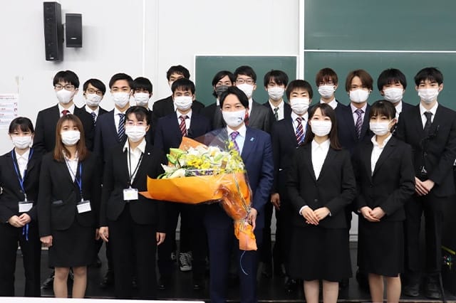 小倉青年局長が早稲田祭で講演