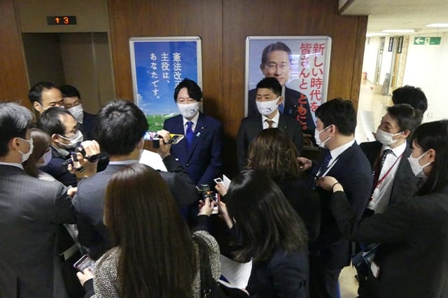 茂木敏充幹事長ら党執行部に申し入れ