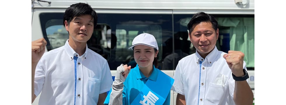 鈴木局長が就任翌日さっそく、サキマ知事候補応援のため沖縄へ