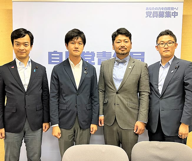 全国農協青年組織協議会（JA全青協）の佐藤会長と面会