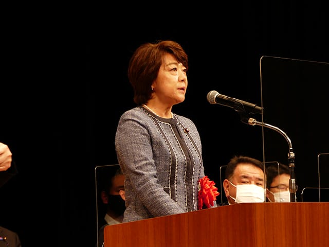 「竹島の日」記念式典に島尻安伊子組織運動副本部長、鈴木憲和青年局長らが出席