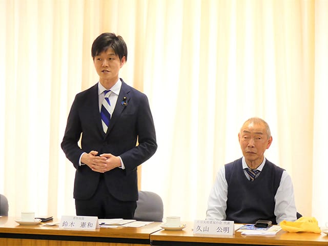 片目失明者友の会との意見交換会を開催し、片目体験も実施