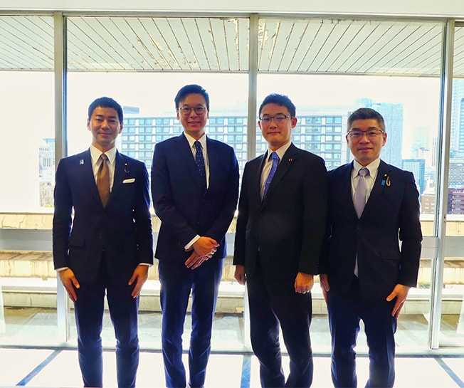 台湾から林飛帆新境界文教基金会董事が来党