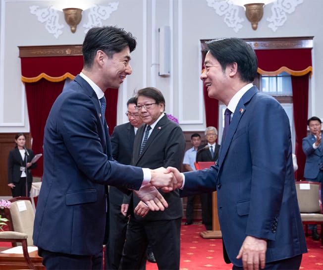 青年局海外研修1日目、頼清徳総統をはじめとする要人と意見交換の実施